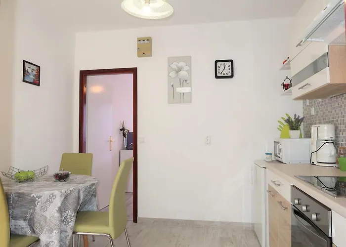 شقة Borovina-1 By Interhome *